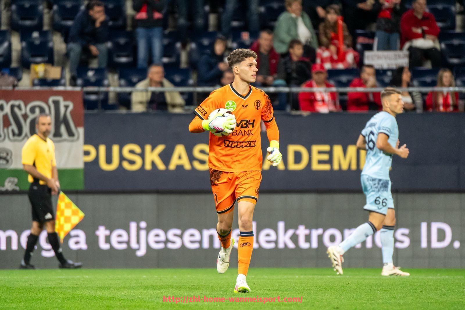 完美体育官方网站-世俱杯临时看台搭建的技术规范与安全测试方案