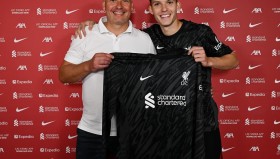 完美体育官方网站-法甲马赛定位球策略：马赛在定位球中的战术安排与执行